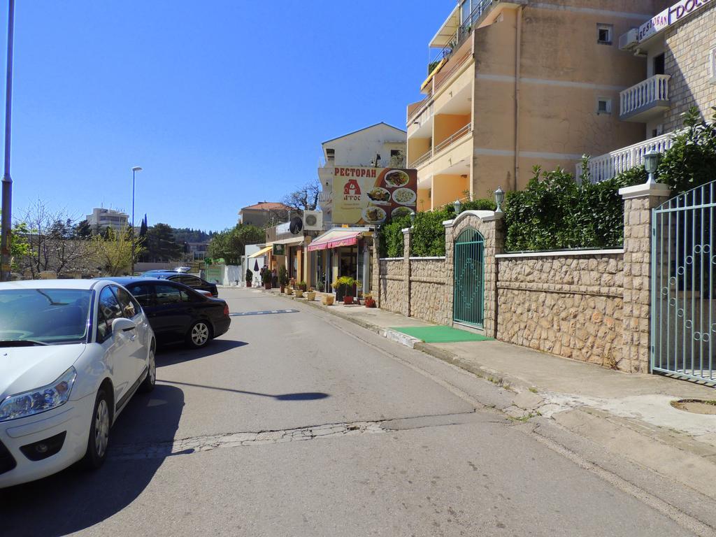 Guest House Jelena Budua Esterno foto