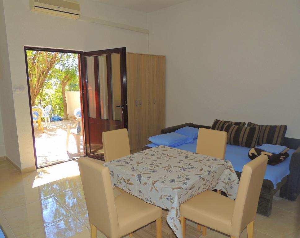 Guest House Jelena Budua Esterno foto