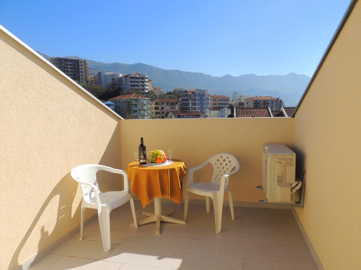 Guest House Jelena Budua Esterno foto