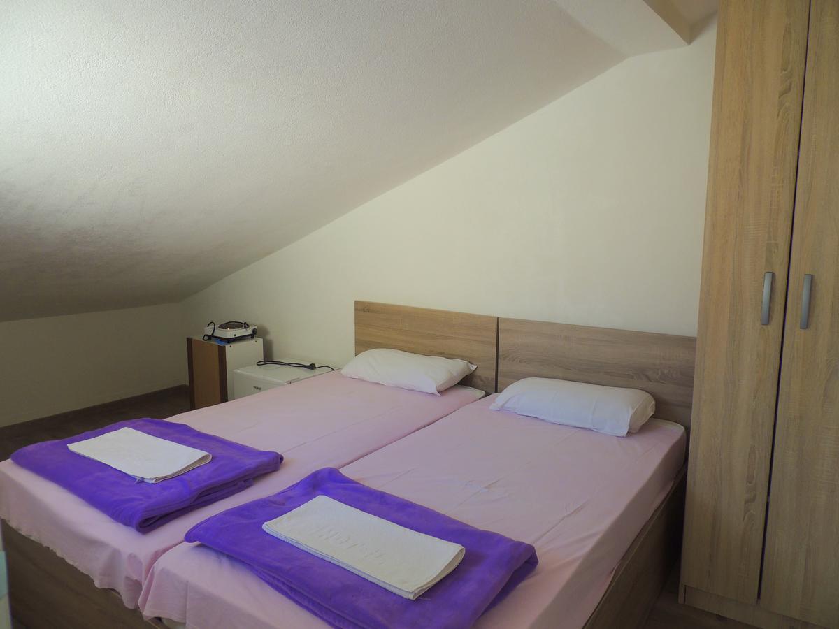 Guest House Jelena Budua Esterno foto